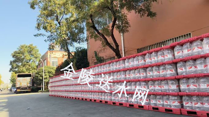 秦淮区哇哈哈桶装水