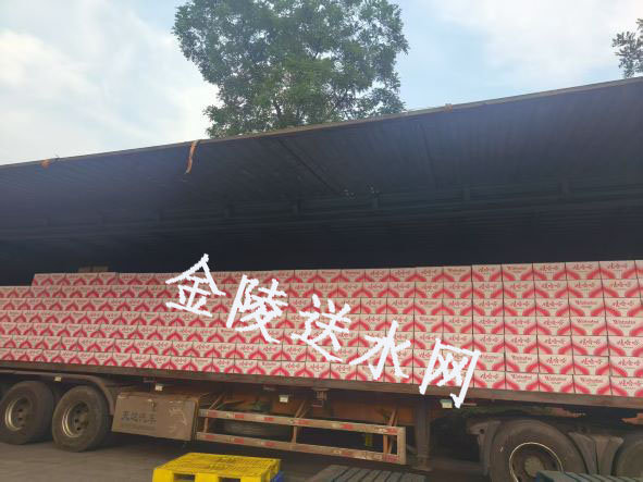 秦淮区哇哈哈瓶装水